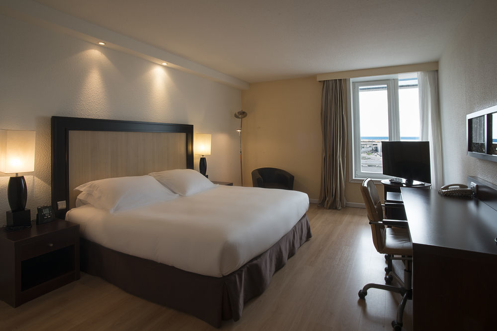Hilton Paris Airport Hotel 4*